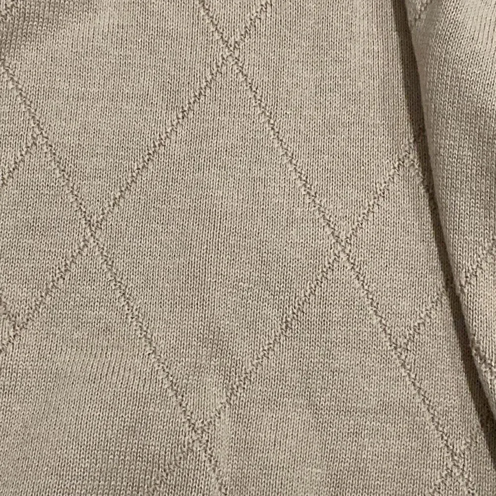Alex Cannon rowayton Connecticut M tan colored beautiful tneck sweater